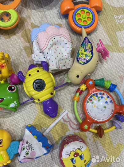 Погремушки игрушки грызунки пакетом для малышей