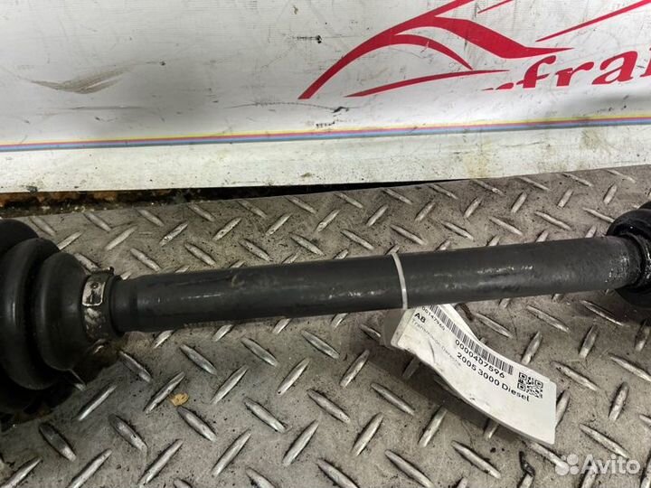 Привод передний Audi A8 D3 3.0D 2005