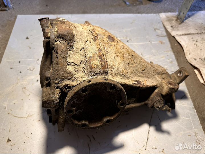 Редуктор заднего моста 2.65 w124