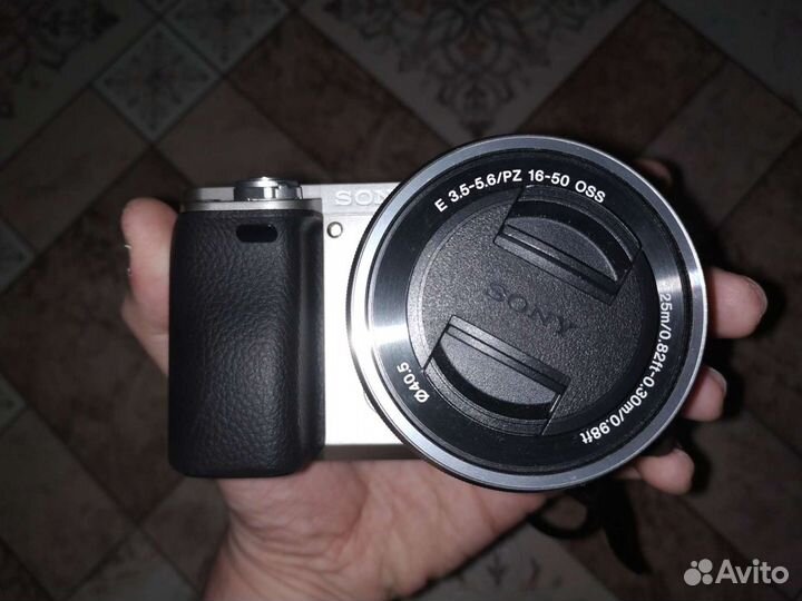 Sony Alpha A6000 Kit 16-50/55-210 Sylver