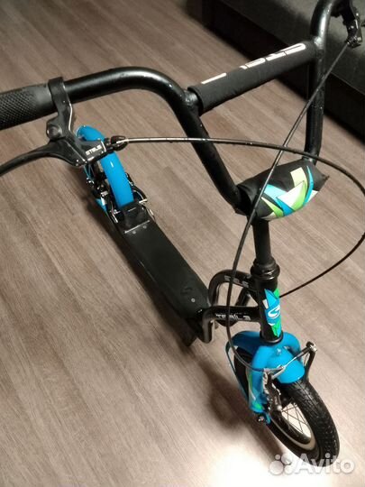 Самокат взрослый с большими колесами