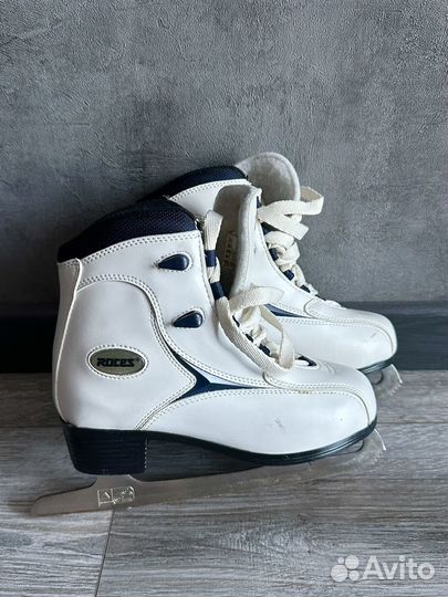 Коньки женские 40 размер