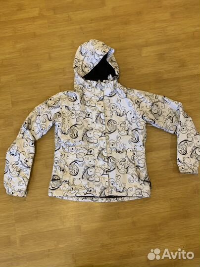 Куртка горнолыжная