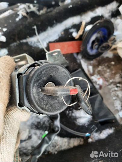 Замок зажигания Лада Гранта седан 11183 2013