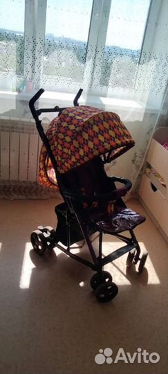 Прогулочная коляска