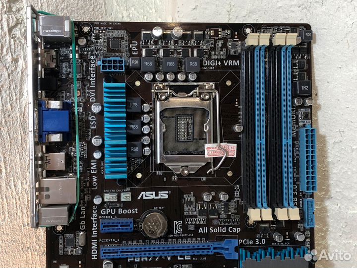 Материнская плата Asus P8H77-V LE / LGA 1155