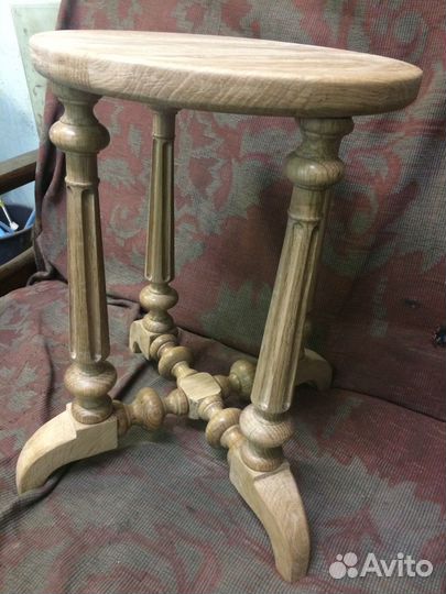 Стульчик для пианино (массив дуба)