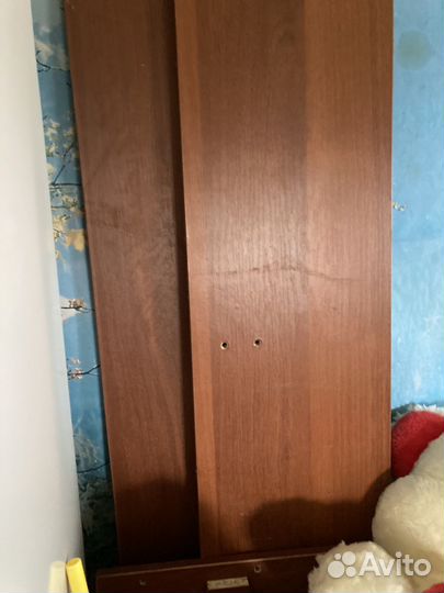 Кровать