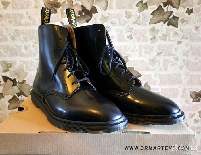 Winchester best sale dr martens