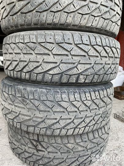 Kormoran SUV Stud 225/60 R17