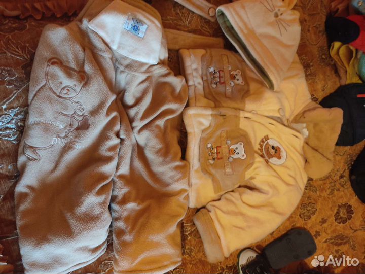 Костюмчик теплый флисовыйдо1,6 года