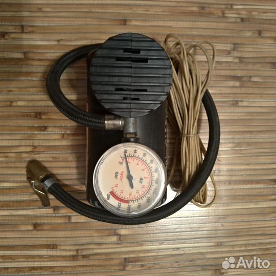 Компрессор автомобильный