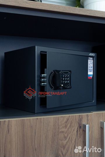 Сейф металлический для ценностей