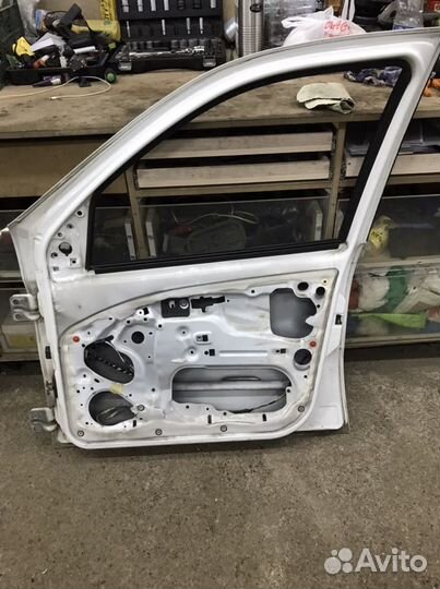 Дверь передняя правая Фиат Альбеа