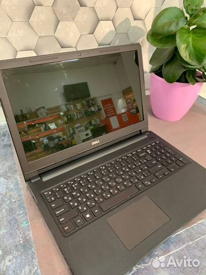 Ноутбук Dell Inspirion15 5100