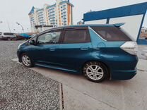 Honda Fit Shuttle 1.3 CVT, 2011, 120 000 км, с пробегом, цена 1 115 000 руб.