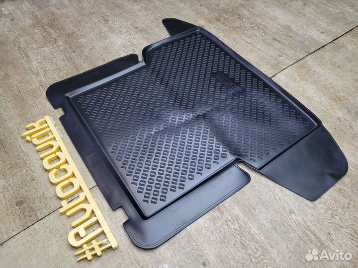 Коврик в багажник Opel Insignia B (хэтчбек) 2017