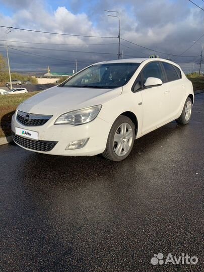 Opel Astra 1.6 AT, 2012, 214 000 км
