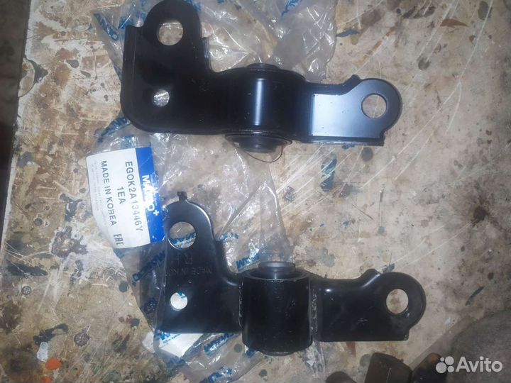 Передние салендблоки от Киа spectra