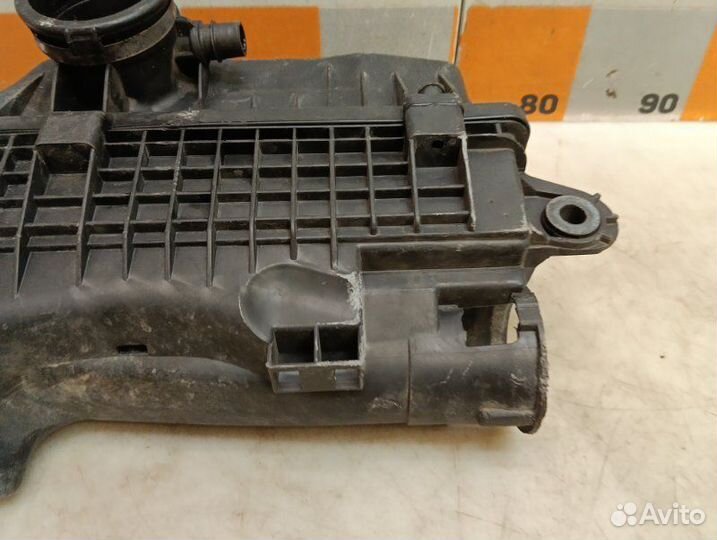Корпус воздушного фильтра Peugeot 307 3A/C 1.4
