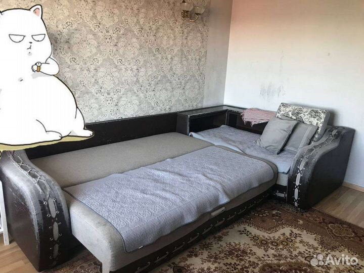 Большой угловой диван бу