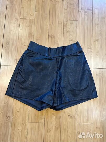 Шорты tezenis S кожаные