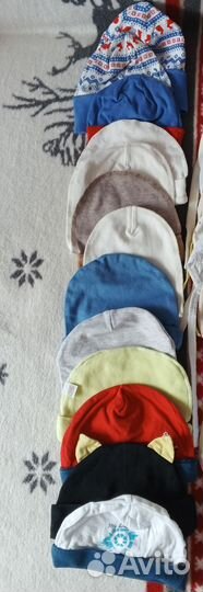 Шапочки, чепчики для новорожденных 0 - 3 мес