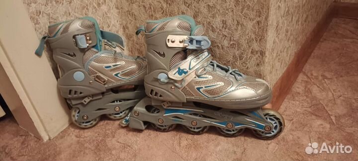 Роликовые коньки