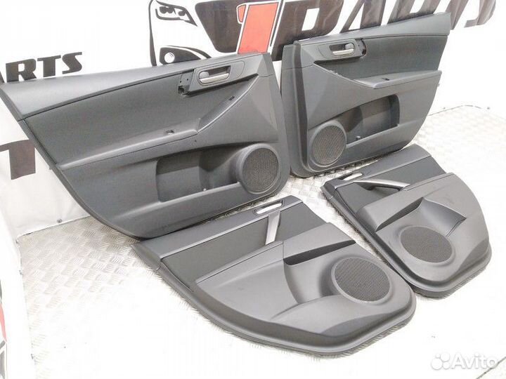 К-кт обшивки двери Mazda 3 BL (2008—2011)