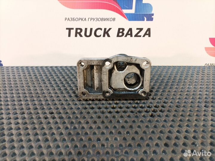 1495195 Фланец масляного щупа