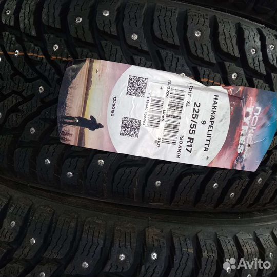 Nokian Tyres Hakkapeliitta 9 225/55 R17 101