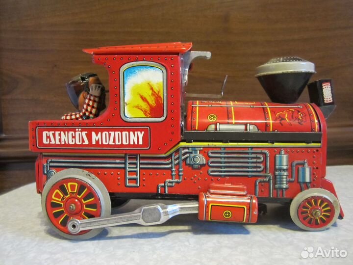 Паровоз. венгрия.жесть. из 70-х