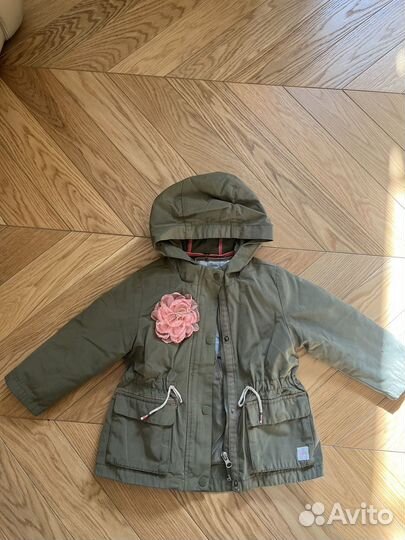 Парка для девочки zara