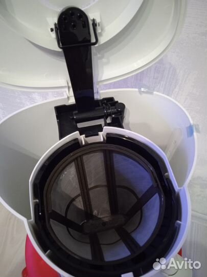 Кофеварка капельная новая