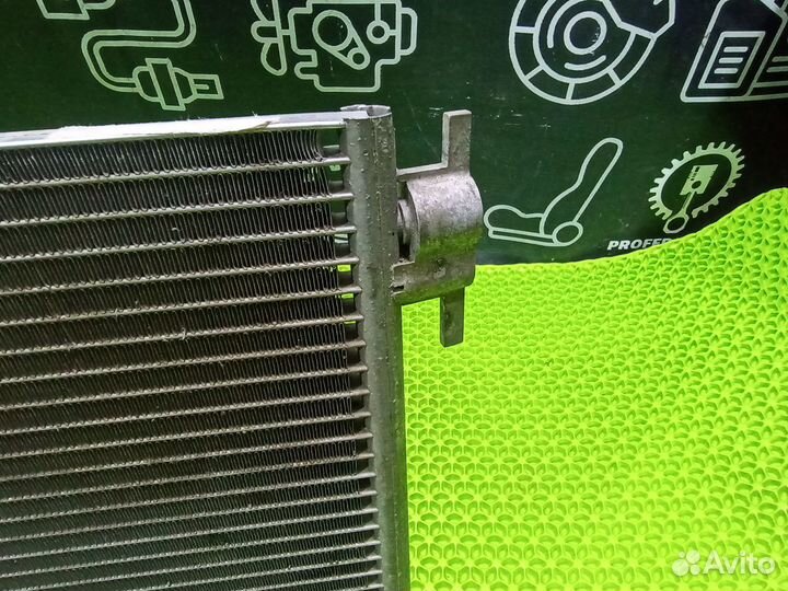 Радиатор кондиционера Renault Arkana 2021