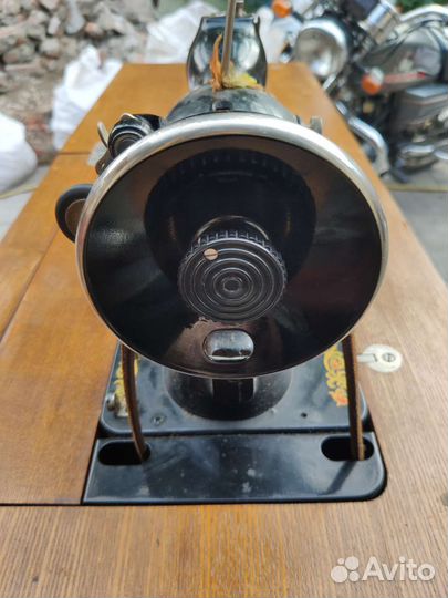 Ножная швейная машинка Подольск пмз 1969