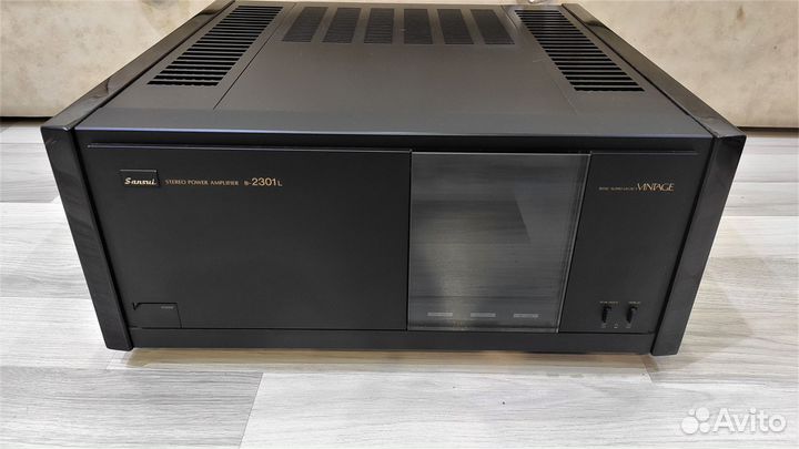 Усилитель Sansui B-2301L Vintage