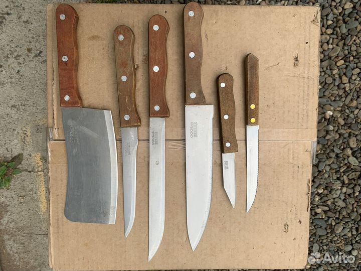 Набор кухонных ножей