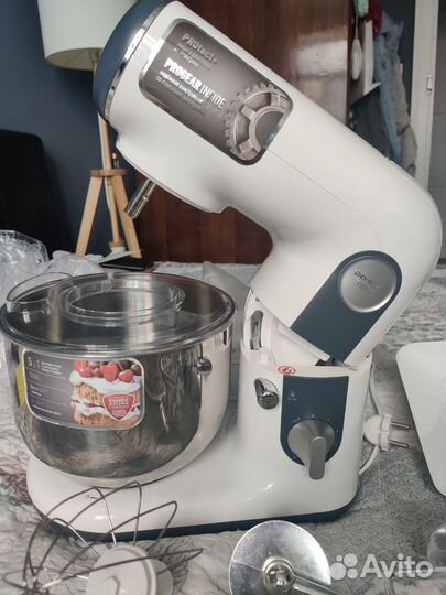 Кухонный комбайн Polaris pkm 1104