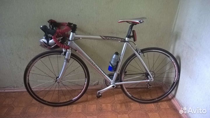 Велосипед дорожный, трековый