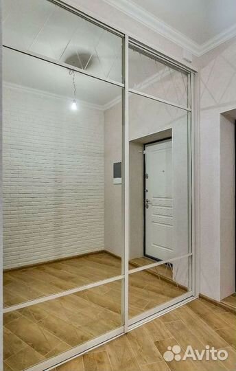 Встраиваемый шкаф