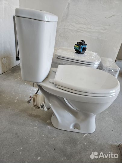 Унитаз и раковина от застройщика