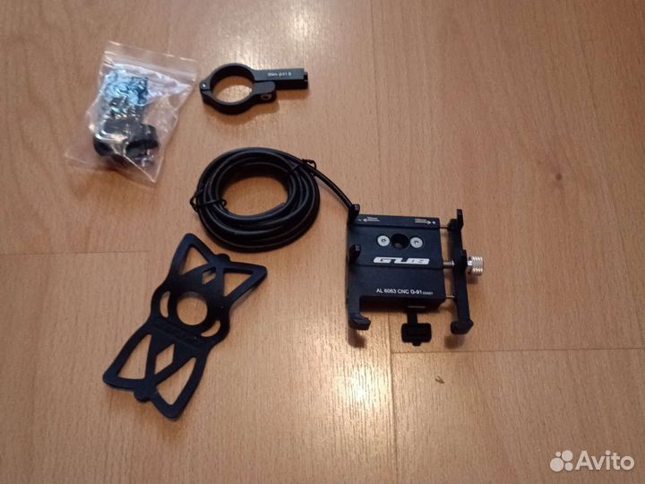 Держатель для телефона на самокат с зарядкой