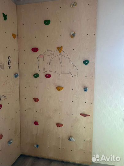 Детский скалодром