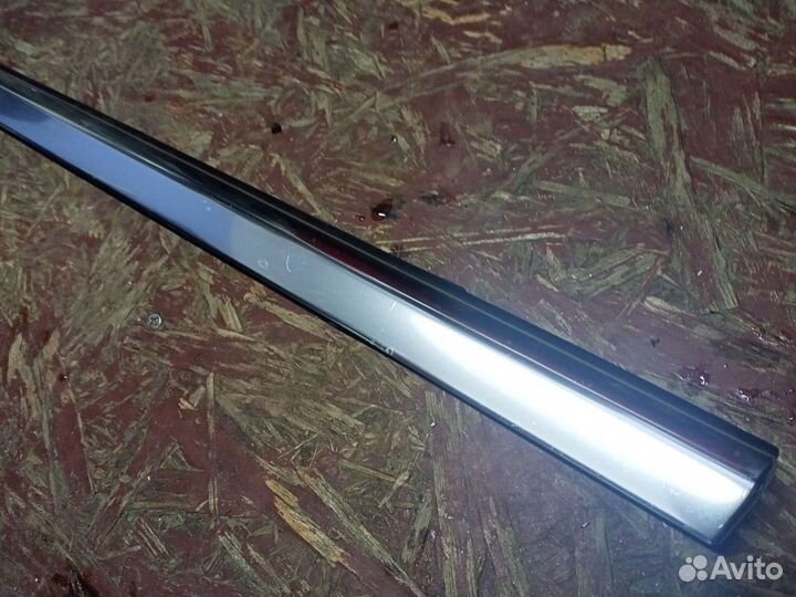 Молдинг стекла Mercedes E-class W213