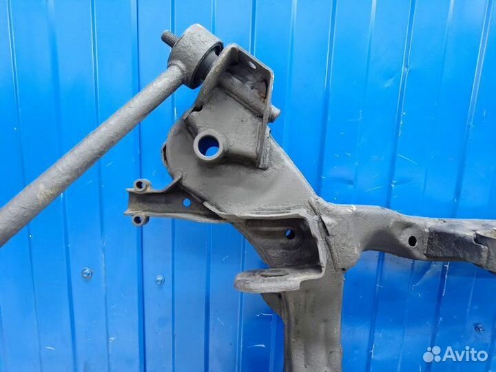 Подрамник задний Kia Sorento 2 XM 2.2 D4HB 2009