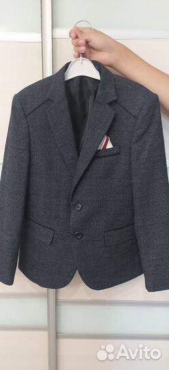 Костюм школьный