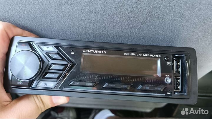 Автомагнитола