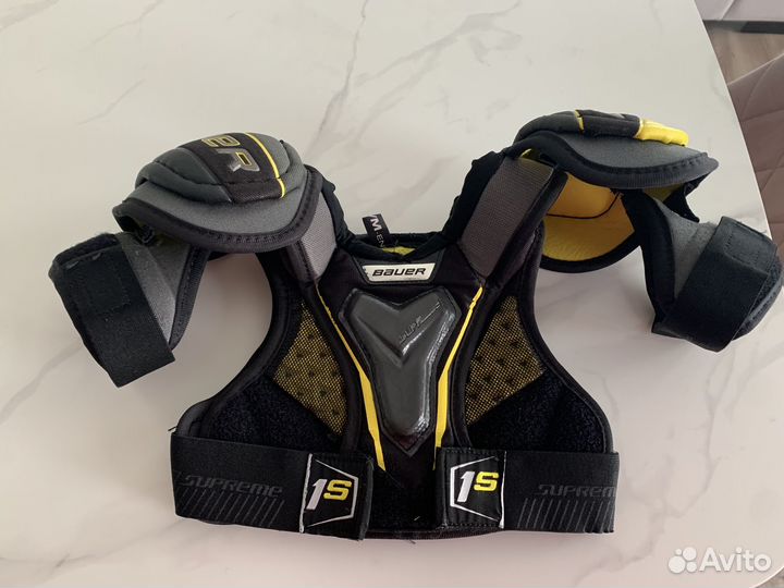 Нагрудник Bauer supreme 1s