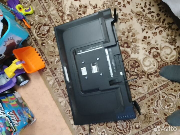 Телевизор hyundai h-led32r403bt2